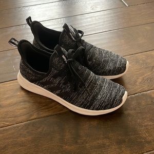 black adidas cloud foam super running shoes size: 7